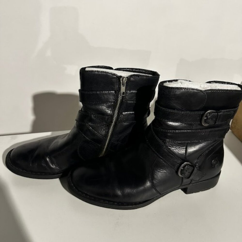 Born McMillan Boots | Black Leather | Size 9